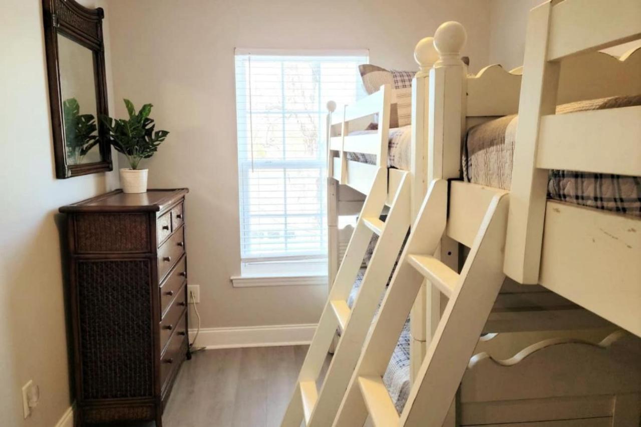 צ'רלסטון ☆Live On The Water! Lake Palmetto Palm W/ Patio - 10Min To Downtown & Beaches☆ מראה חיצוני תמונה