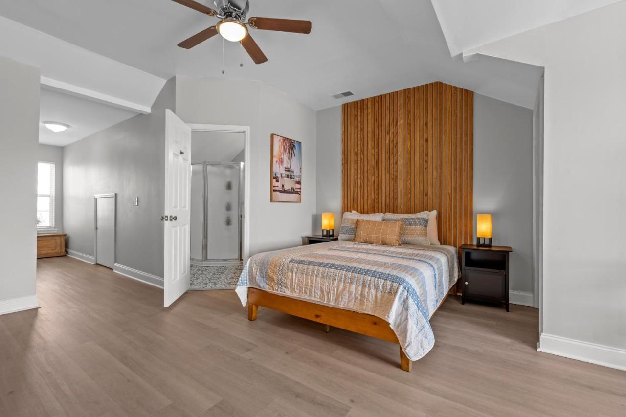 צ'רלסטון ☆Live On The Water! Lake Palmetto Palm W/ Patio - 10Min To Downtown & Beaches☆ מראה חיצוני תמונה