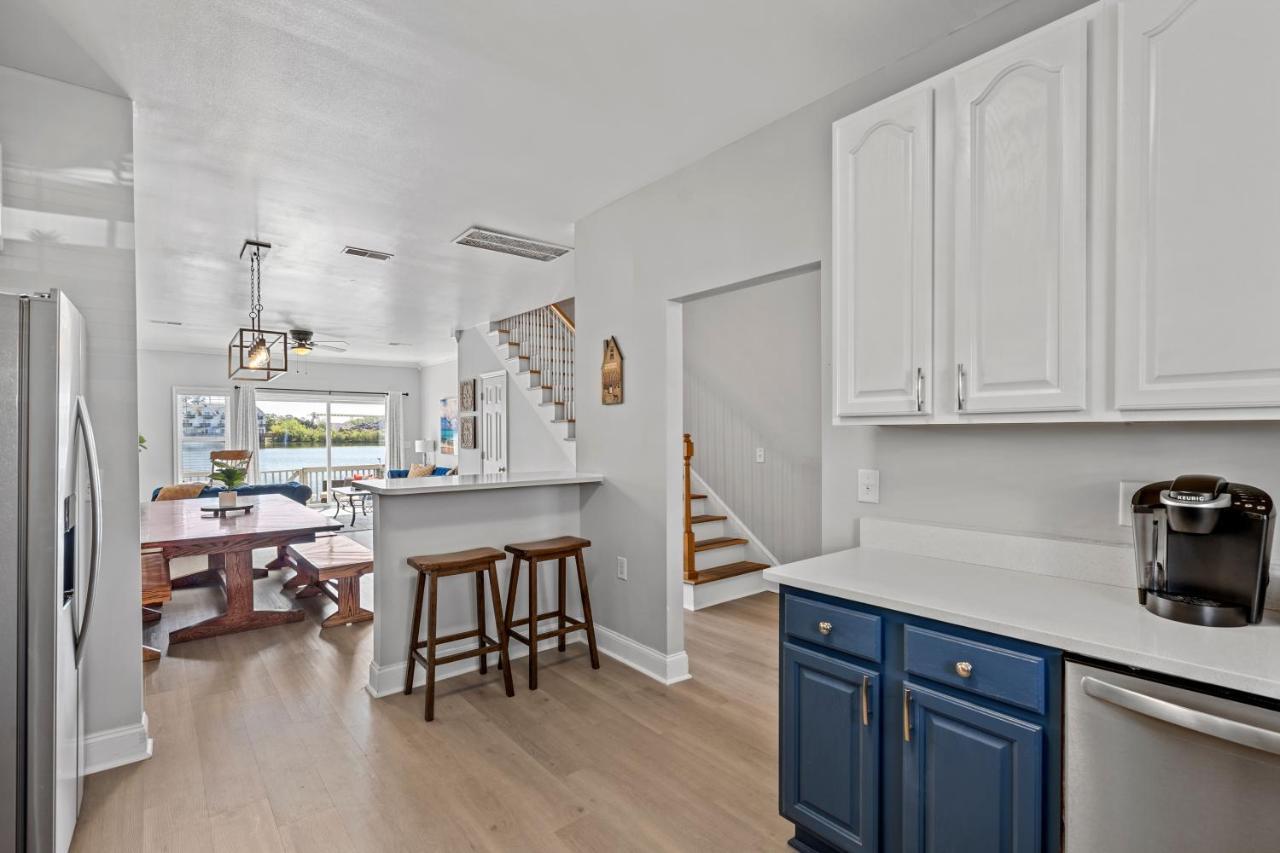 צ'רלסטון ☆Live On The Water! Lake Palmetto Palm W/ Patio - 10Min To Downtown & Beaches☆ מראה חיצוני תמונה